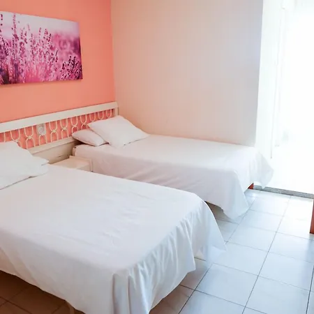 Playa ゲストハウス Isla Plana